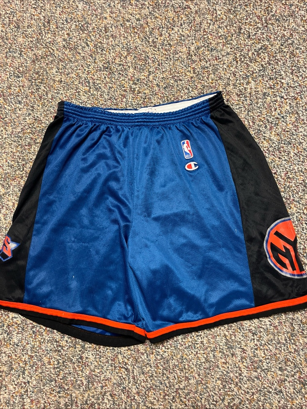 New York Knicks Vintage 90s Basketball Shorts Champion X-Large